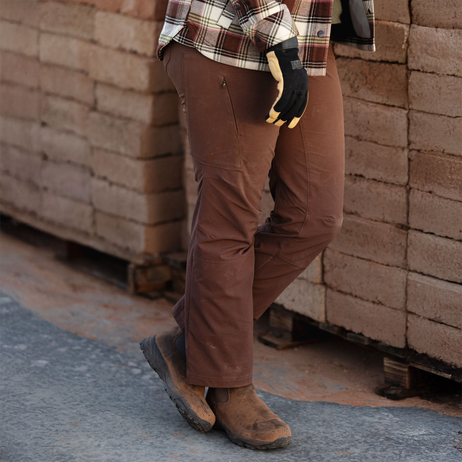 コタB1 Women's Flexpedition Bootcut Pants | Duluth Trading Company