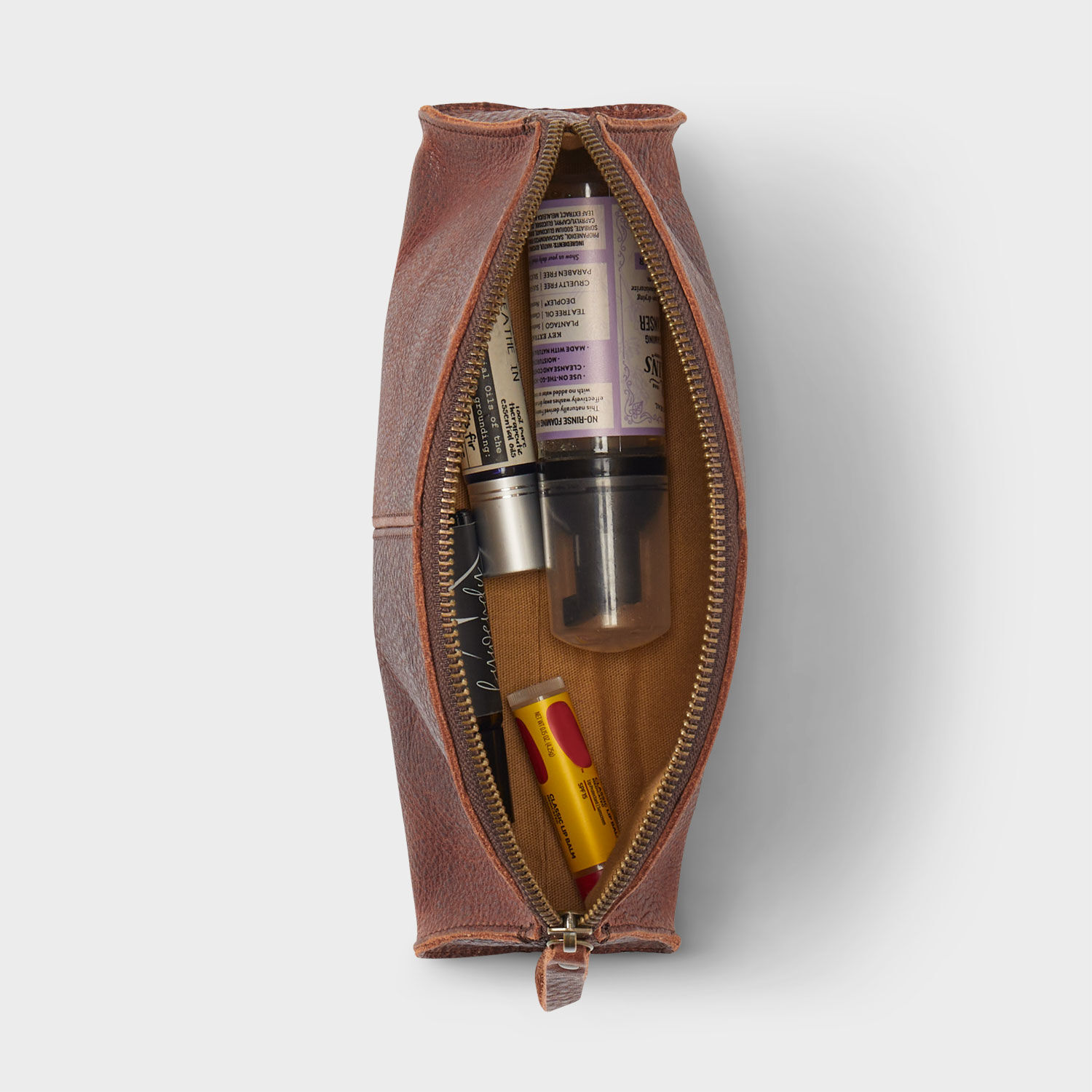 Lifetime Leather Travel Pouch | Duluth Trading Company