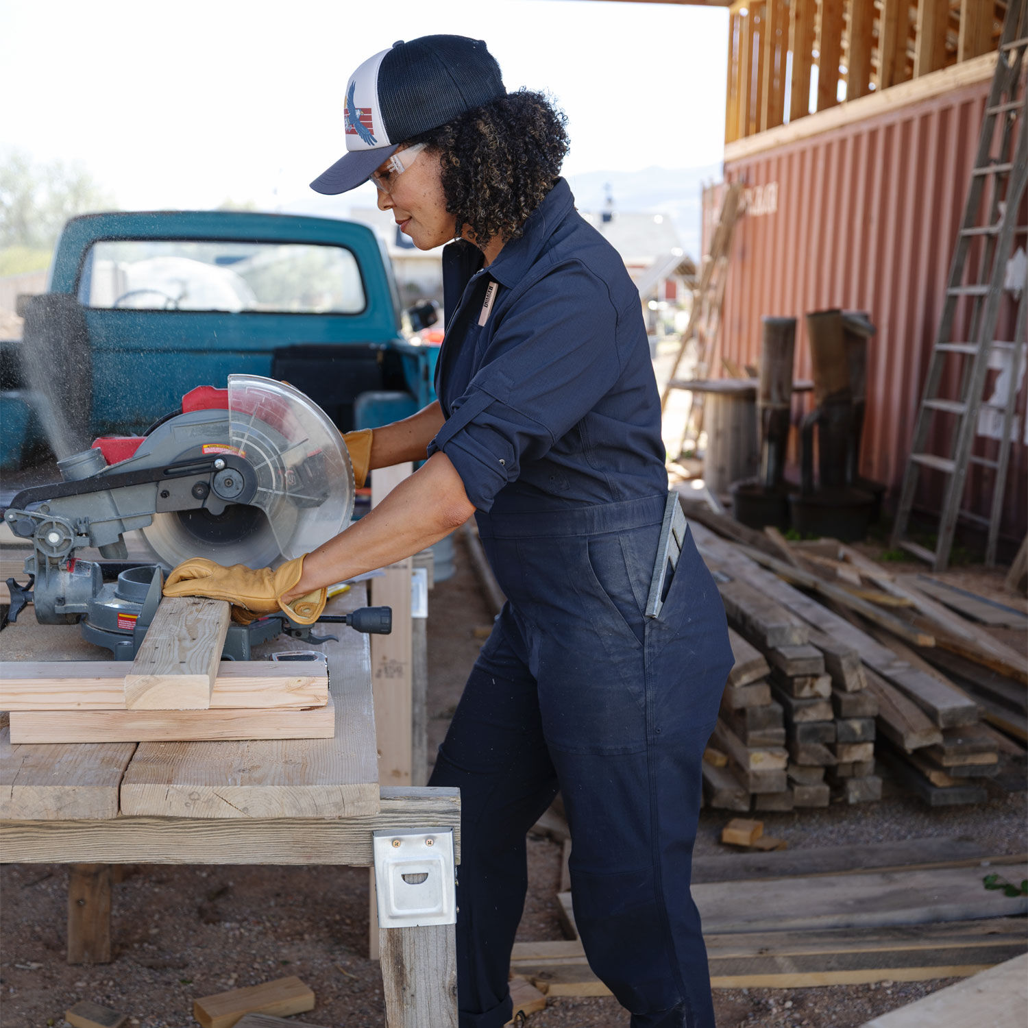 デッドストック　ウォルバーハンプトンユニホーム Women's Heirloom Gardening Long Sleeve Coveralls | Duluth Trading