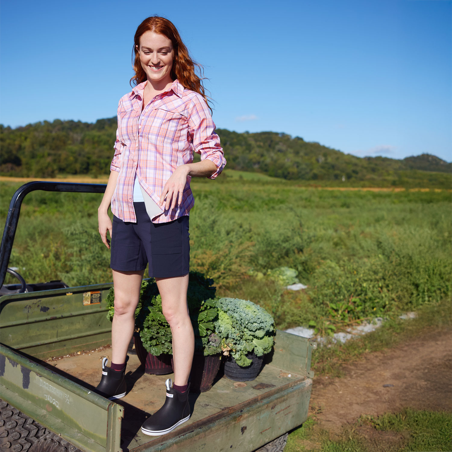 Women's NoGA Work Hi-Rise Shorts