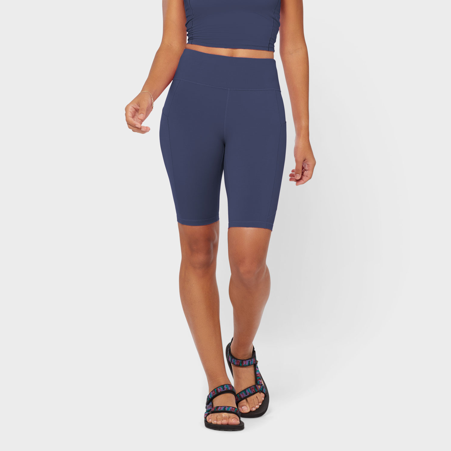 Women's AKHG Trail Tech 9" Shorts