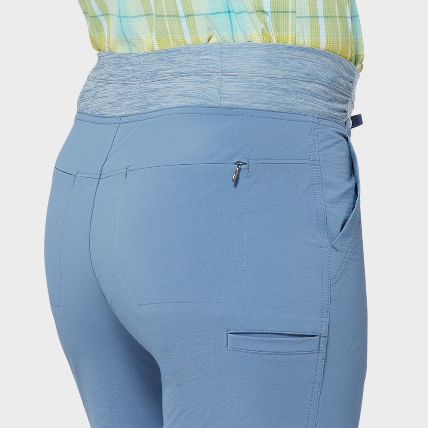 Women's Armachillo Cooling 10" Shorts