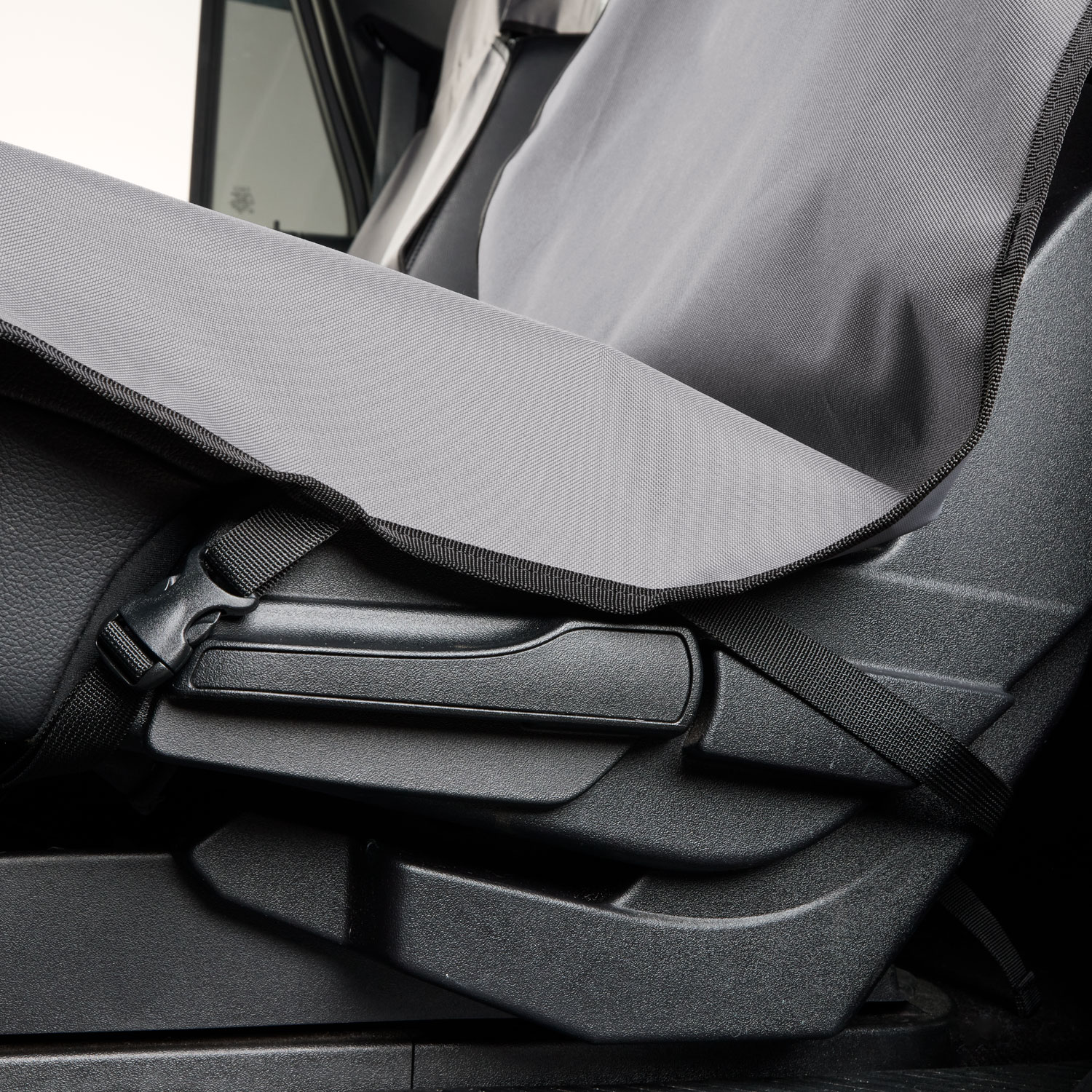 Scout's Bucket Seat Saver